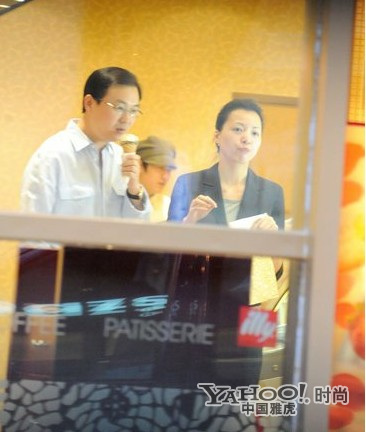 女神級(jí)明星真實(shí)素顏 臉殘面部僵