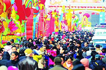 蘿卜會首日43.5萬人趕會 買走95噸蘿卜創(chuàng)紀錄