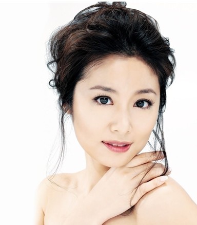 揭白富美女星成剩女內(nèi)幕：宋慧喬孫菲菲公開(kāi)征婚仍難嫁