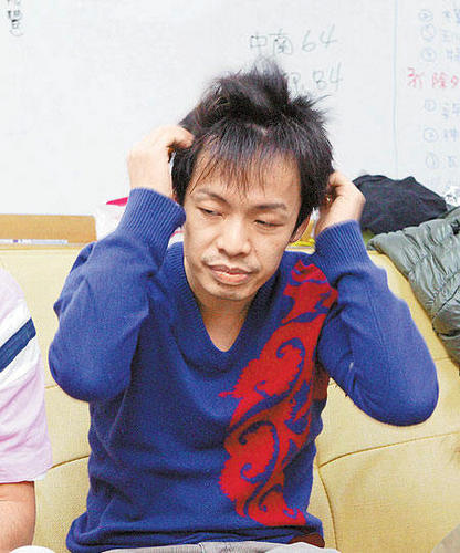 揭秘臺(tái)灣藝人的生存實(shí)況：被潛、被虐、被賣(mài)肉！