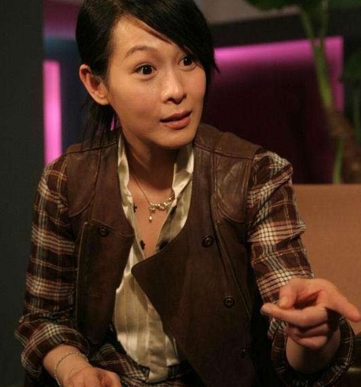圖揭明星悲喜“師生戀” 李雙與愛妻江夢鴿相差27歲！