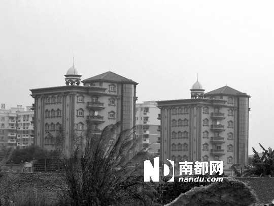 陸幟然的6層別墅與另一商人的別墅建在一起。(網(wǎng)絡(luò)圖片)