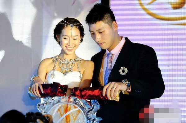 盤點那些情迷空姐的體育明星