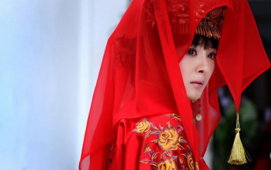 四小花旦背景曝光 唐嫣助理曬戀愛證據(jù)罵邱澤裝孫子！