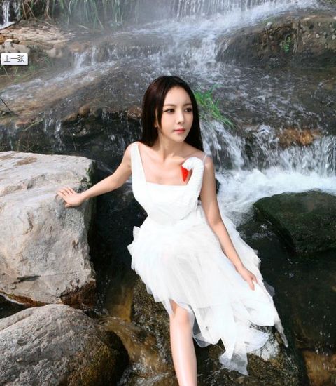 清純?；▽?xiě)真