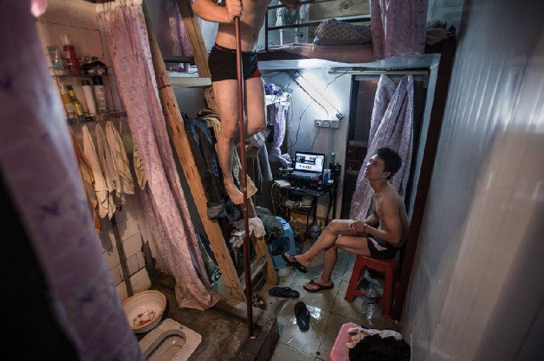 都市蟻族赤裸真相 看后倍感凄涼