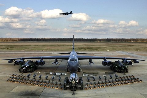 資料圖：B-52可以搭載大量武器，是美軍至今仍不愿將其淘汰的主因。
