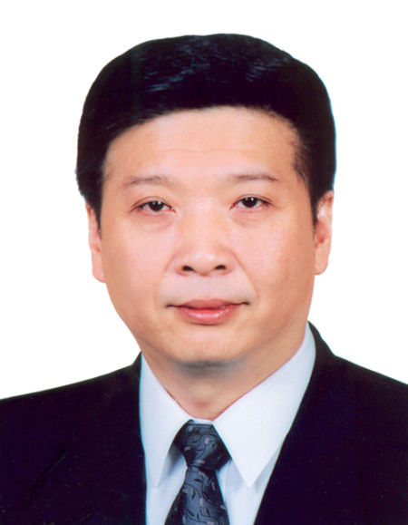 山東省長(zhǎng)姜大明引用艾青詩句告別 數(shù)次拭淚