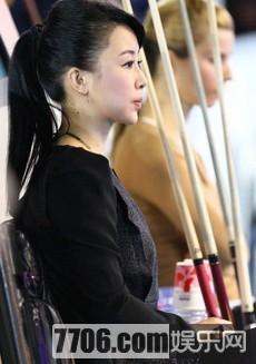 九球天后潘曉婷胸部壓球犯規(guī)惜敗 賽場風(fēng)采猶在