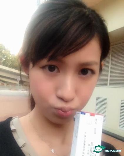 非誠(chéng)勿擾空姐吳子恩生活照