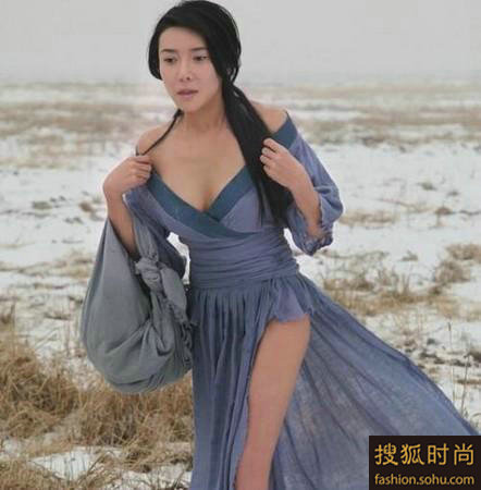 “潘金蓮”大尺度寫真