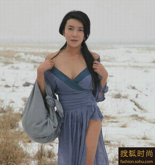 “潘金蓮”大尺度寫真