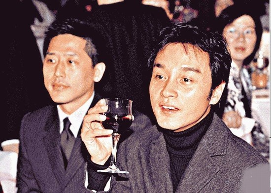 張國榮和唐唐舊照。