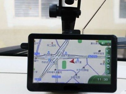近三成導(dǎo)航定位指瞎指道 一二百元產(chǎn)品多盜版