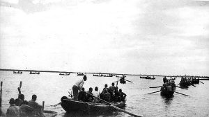 屢建奇功的白洋淀水上游擊隊(duì)——雁翎隊(duì)。