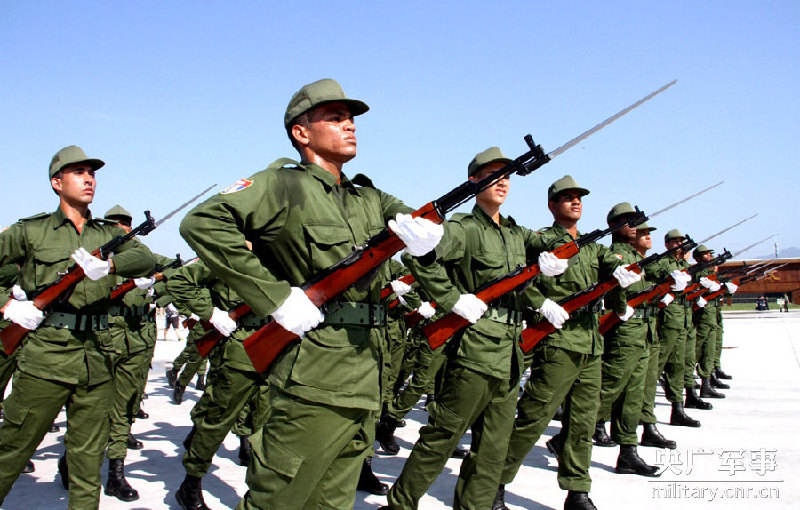 走進抗戰(zhàn)閱兵外軍方隊營地 拍遍17國外軍訓練